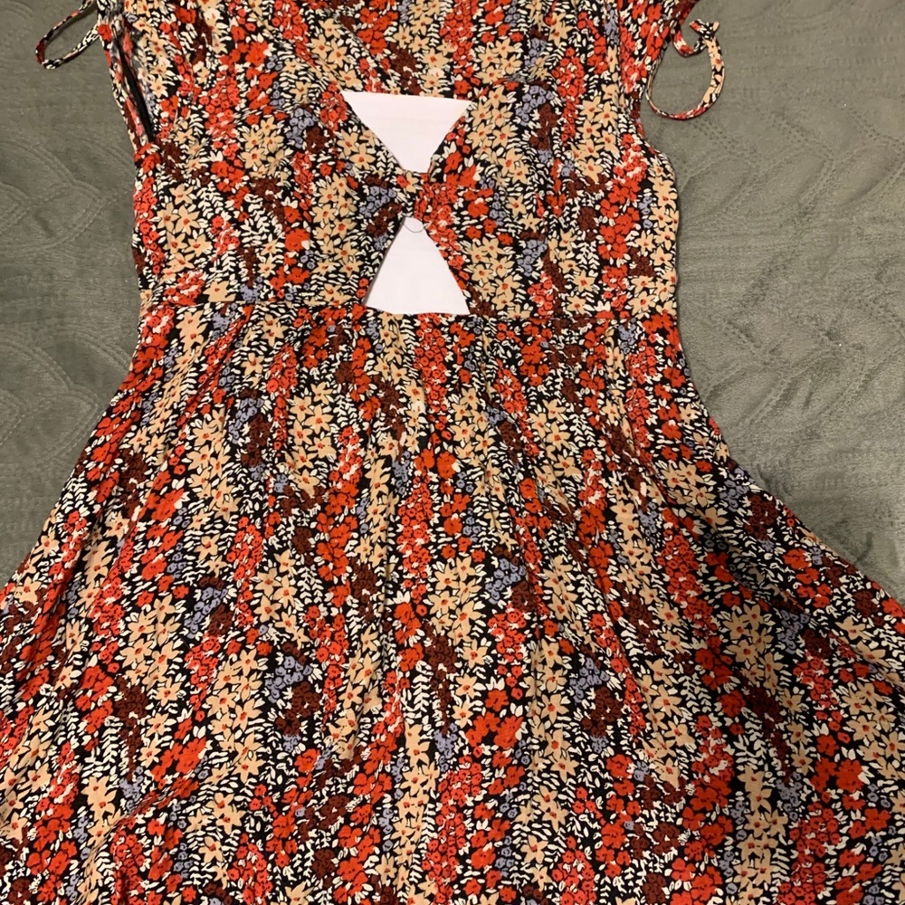 FREE PEOPLE keyhole floral dress